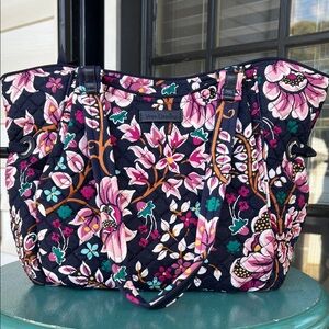 Vera Bradley Glenna Satchel in Kingston Garden